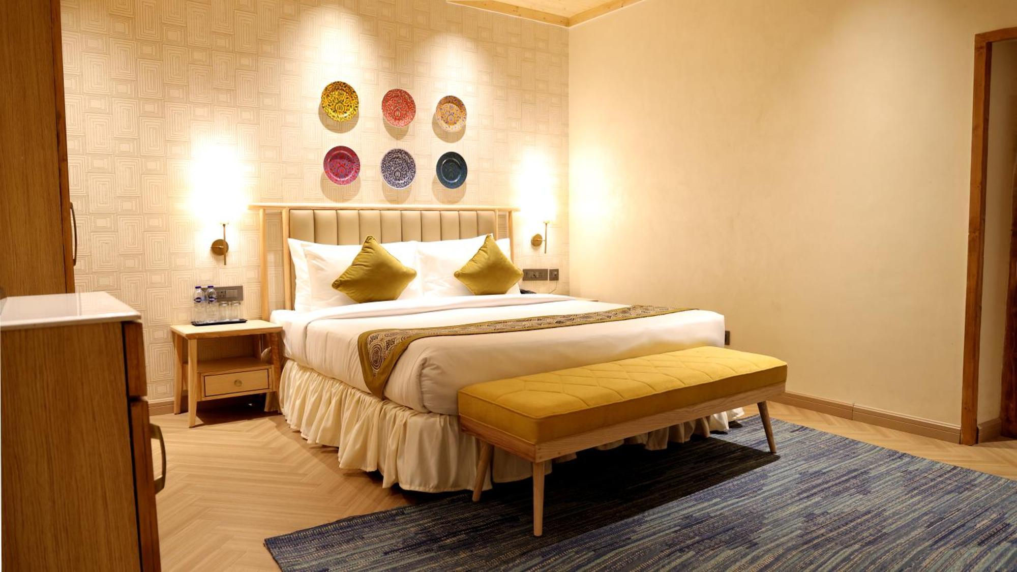 Sandoz Minerva - A Boutique Resort Mussoorie Ngoại thất bức ảnh